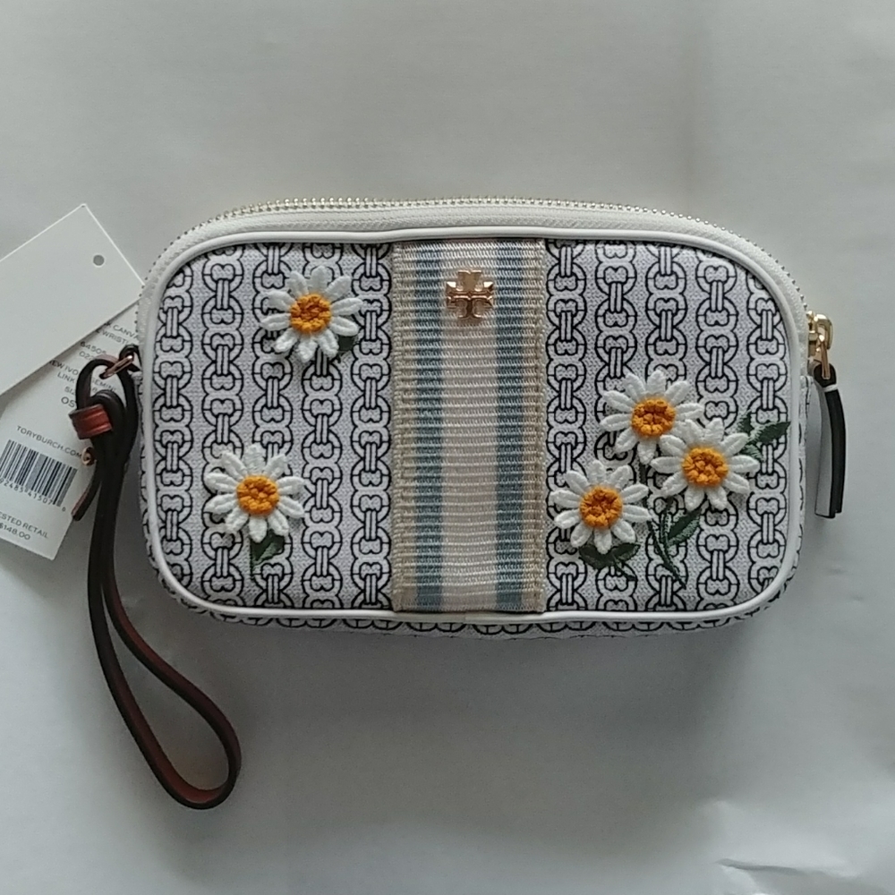 Gemini Link Canvas Applique wristlet